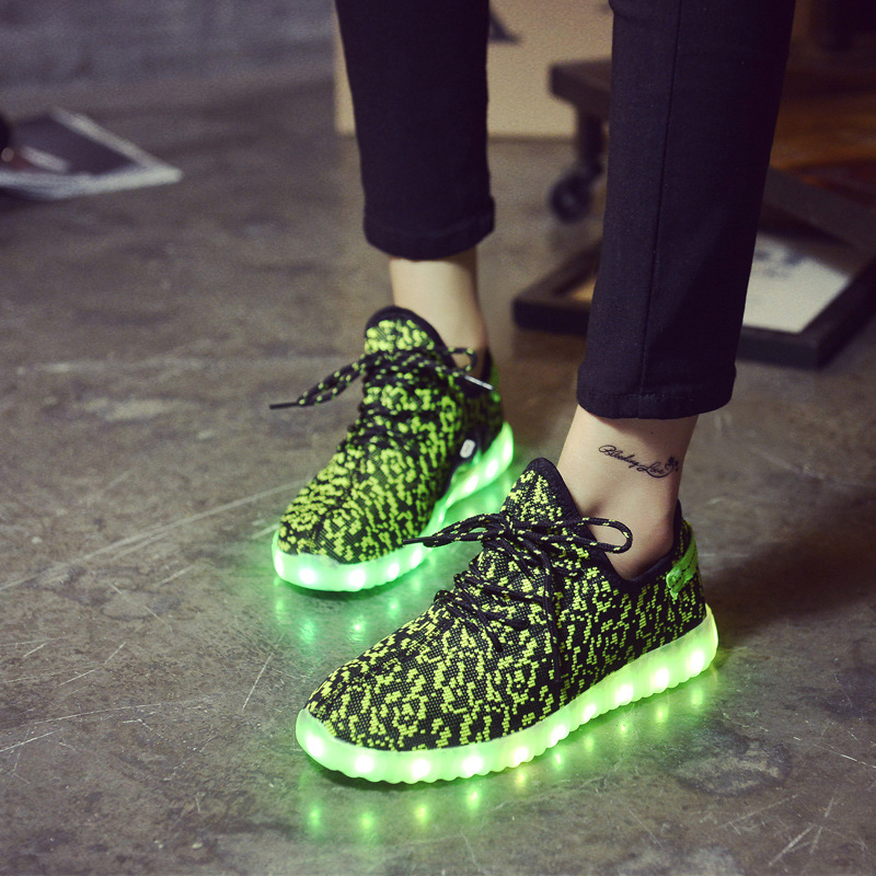 Canvas shoes for men and women LED luminous shoes